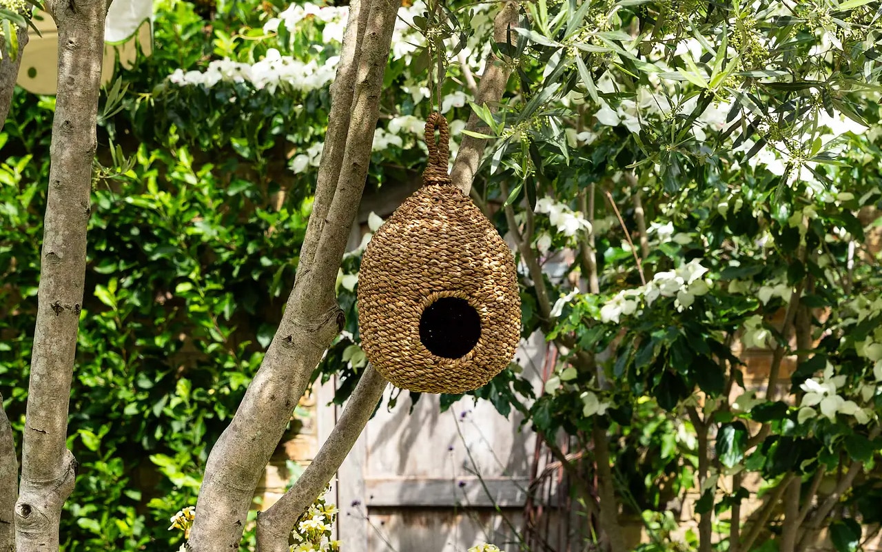 Brading Seagrass Bird House, Garden Trading