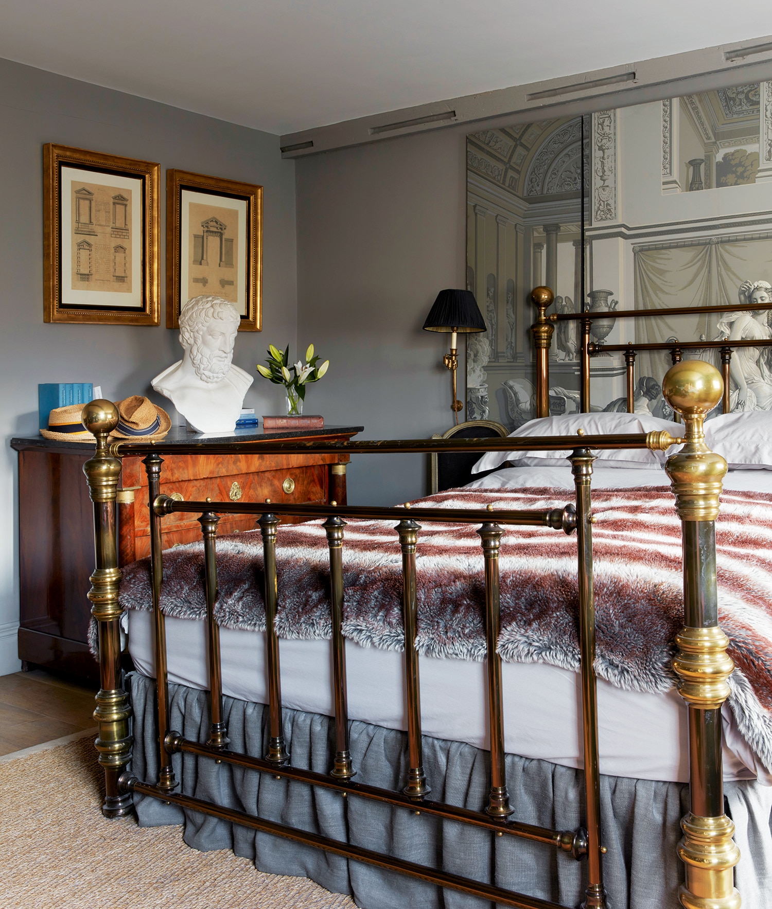 Hollmeyer house bedroom
